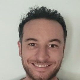 Lic. Martín Lesnik