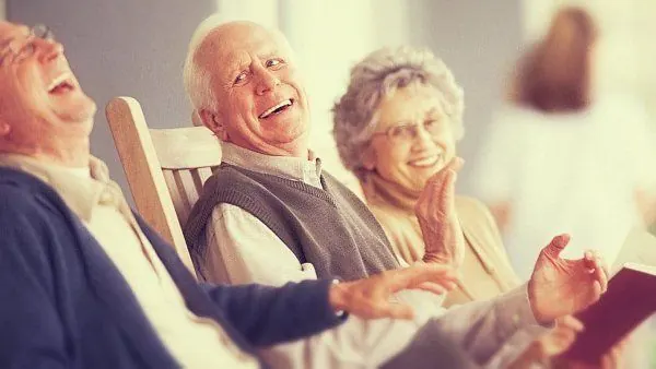 Terapia de la risa en la tercera edad